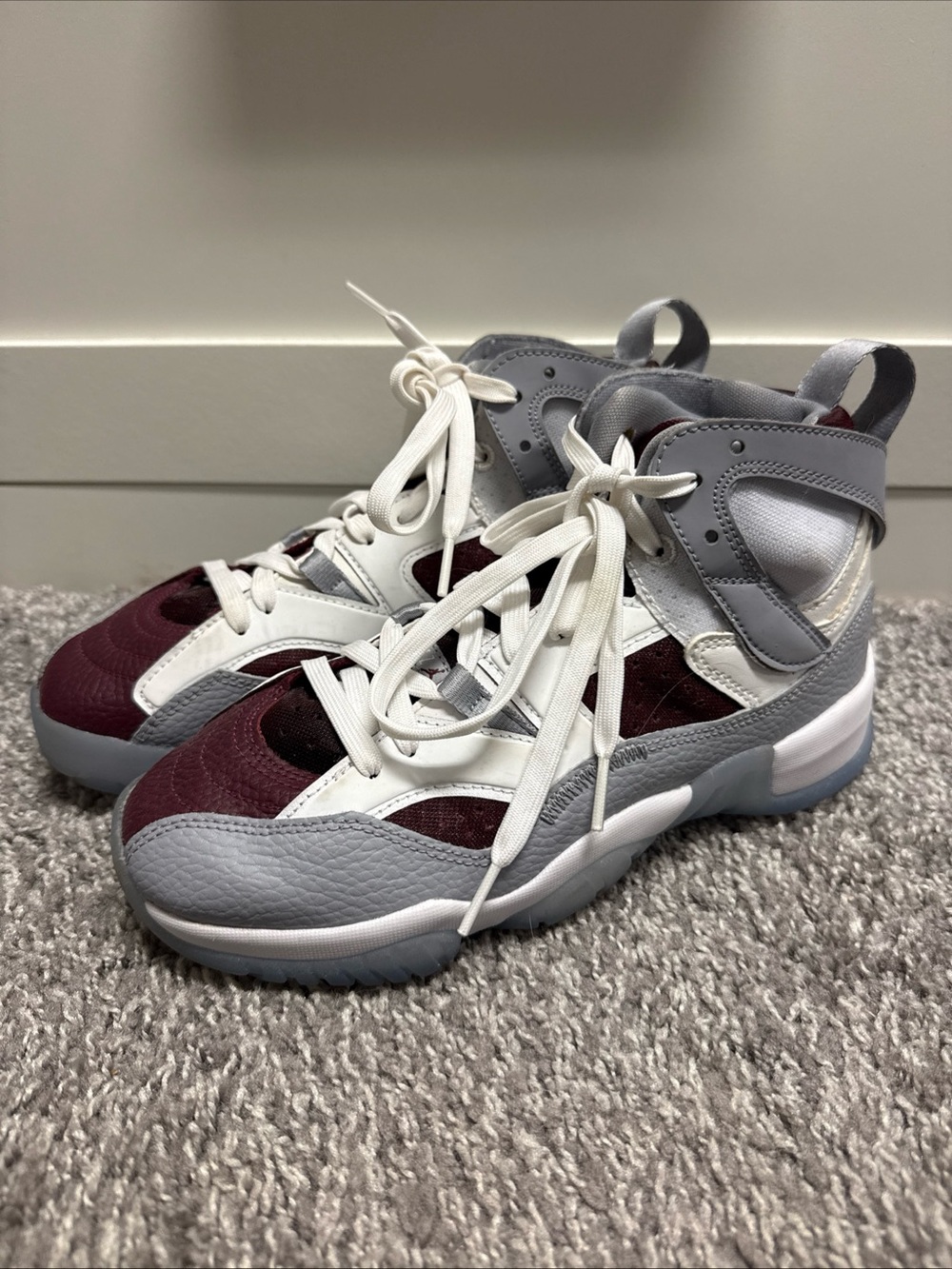 Youth Nike Jordan Jumpman Two Trey - Size 5.5Y; Cherrywood Red